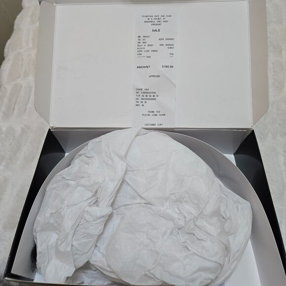 Wig Hair Do True To Life Silver Light Gray Wig Glamour Pix Pixie Cut Never Worn - Picture 8 of 9